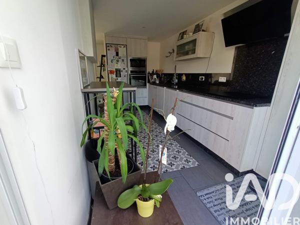 Maison à vendre 4 pièces 99 m² Poitiers