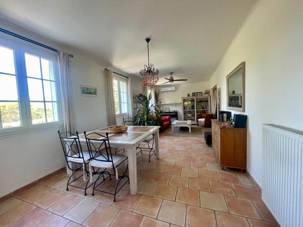 Maison 4/3 chs avec Garage et piscine au calme