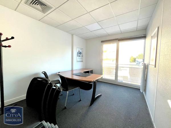 Local professionnel à louer