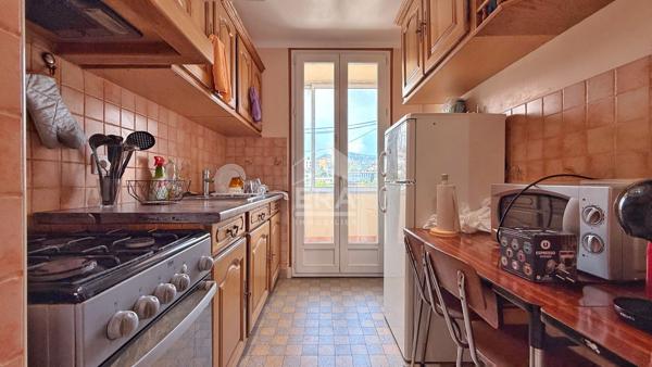 A VENDRE Appartement 3 pièces à vendre à Nice Pasteur