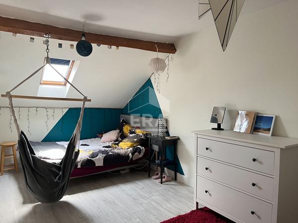 A vendre - Maison de ville à Perigueux avec garage  (Type 4)