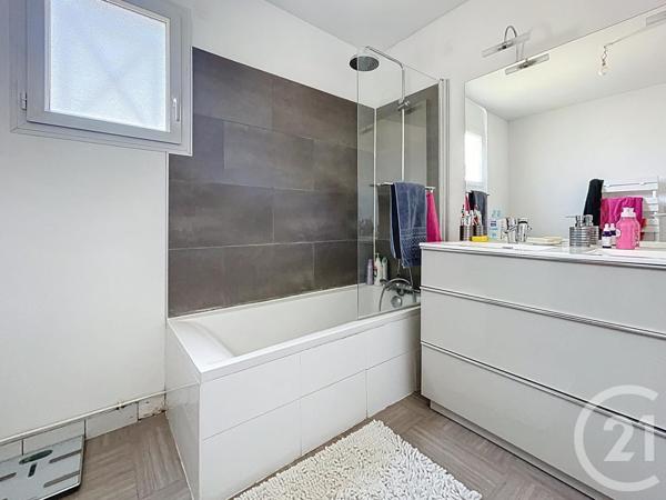 Maison à vendre  6 pièces - 114 m2 VAUX LE PENIL - 77