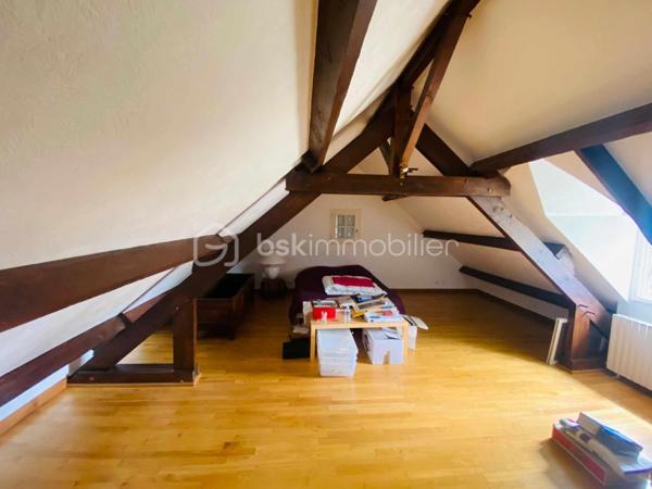 Maison en pierre de 310 m²