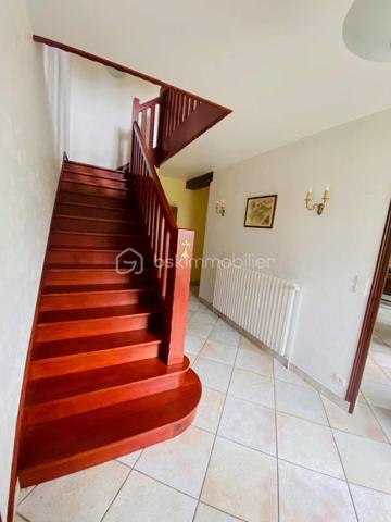 Maison en pierre de 310 m²