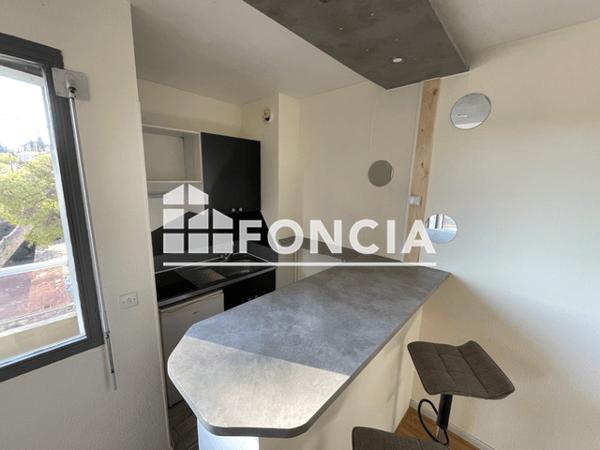 Location Studio 21.26 m² - 30 RUE MONTAURY Nimes 30900