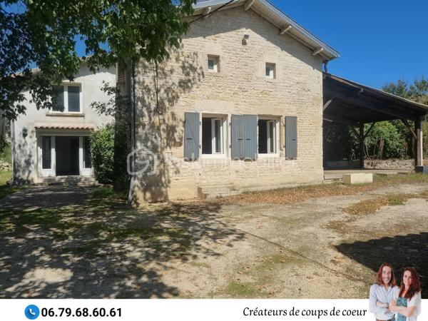 Maison en pierre composée :

-Au rez-de-chaussée: cuisine équipée, grande pièce de vie avec insert, deux chambres, salle de bain (douche et baignoire) à finir de rénover, wc séparé.
Chaufferie, atelier attenant.

-A l'étage: trois espaces à finir de rénover (matériaux à disposition). Possibilité de créer 3 chambres supplémentaires (entre 30 et 40m²)

A l'extérieur : un joli jardin clos dans un environnement calme. Une grande terrasse en partie abritée par un préau. Garage non attenant.

Triple vitrage, chaudière à pellets Okofen récente, assainissement individuel.

Située dans un hameau calme à 10 minutes de Chef-Boutonne (école, collège, commerces), 40 minutes de Niort, 1h de Poitiers, 15 minutes de Melle.

Notre regard: "Le jardin, et particulièrement sa terrasse, invite à la détente et à profiter en famille ou entre amis. Un beau potentiel qui mérite d'être exploité!"

Vendeurs, avis de valeur offert. Acquéreurs, bénéficiez de notre service financier."