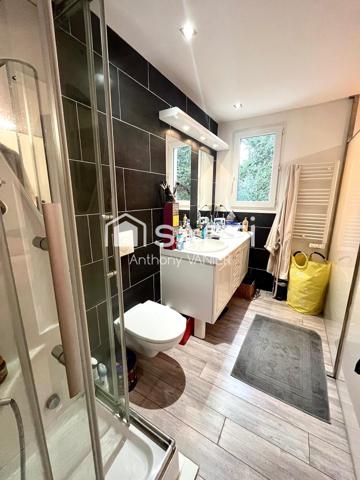 Jolie maison au calme dans copropriété avec piscine