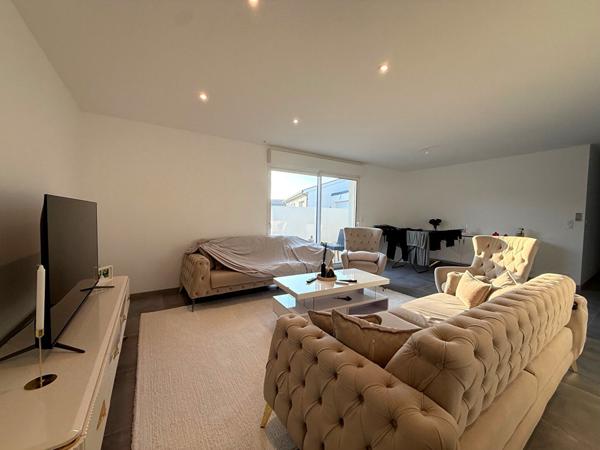 Maison à vendre-Saint denis de pile