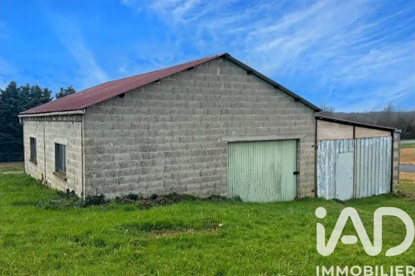 Parking à vendre 134 m² Saint-Sornin