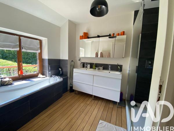 Maison à vendre 6 pièces 171 m² Andrézieux-Bouthéon