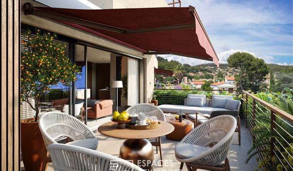 Appartement atypique avec terrasse, vue mer et commerces à pied