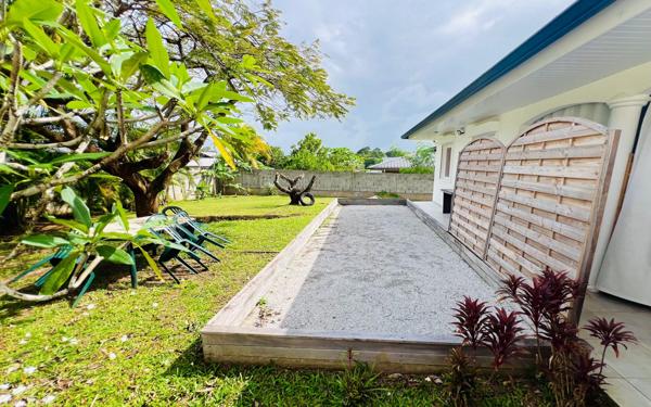 Maison à vendre    4 pièces •  Remire-Montjoly