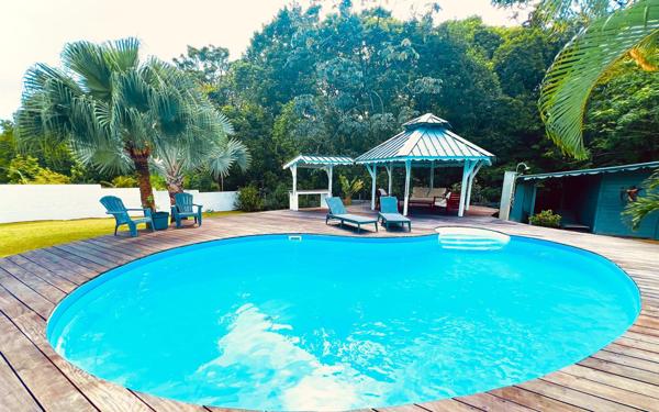 Maison à vendre    4 pièces •  Remire-Montjoly