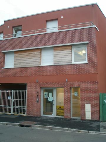 Local d’activité de 44 m avec 2 places de parking