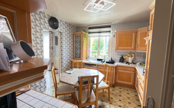 Maison à vendre    7 pièces •  Péronne