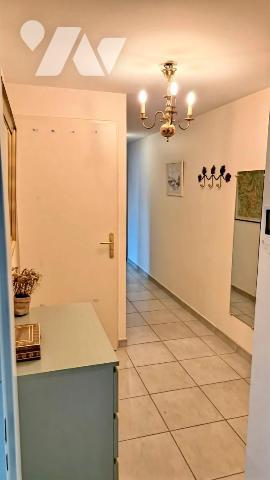 APPARTEMENT 3 P + C, Garage sécurisé, Balcon/Terrasse – Quartier Caserne de Bonne