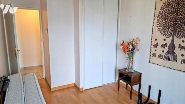 APPARTEMENT 3 P + C, Garage sécurisé, Balcon/Terrasse – Quartier Caserne de Bonne