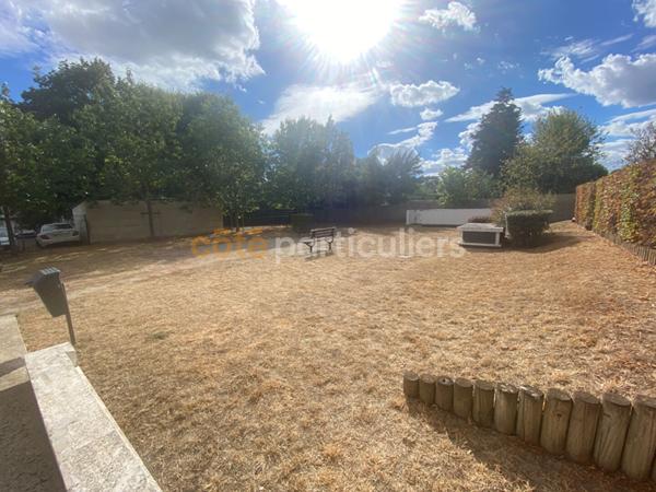 Vente
                Appartement32 m² - 1 Pièce -
                    MONTLHERY (91310)