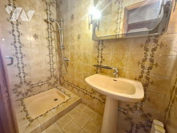A VENDRE - ORLEANS Maison charmante en briques de 137 m² sur un terrain d'environ 1330 m²