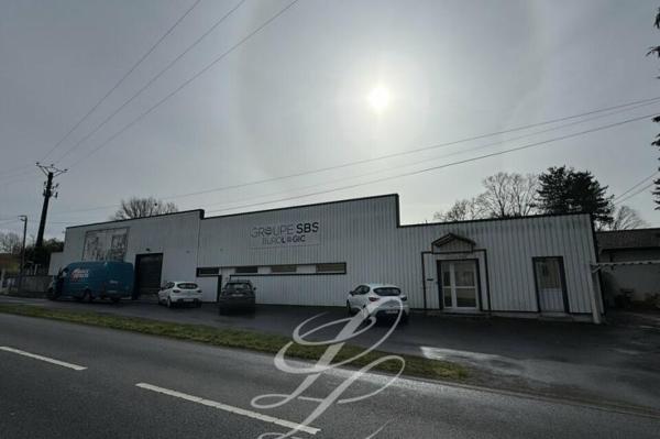 Location - ENTREPOT 2000 m 2