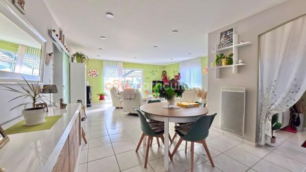 Vente
                Maison112,93 m² - 4 Pièces -
                    LES SABLES D OLONNE (85340)