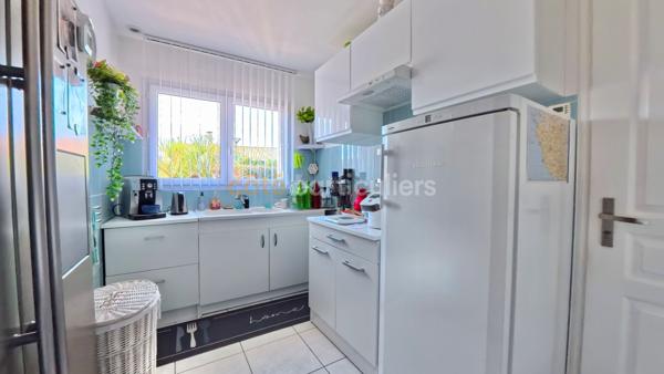 Vente
                Maison112,93 m² - 4 Pièces -
                    LES SABLES D OLONNE (85340)