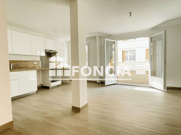 Location Appartement 3 pièces 58.84 m² - 10 RUE DANTON Toulon 83000