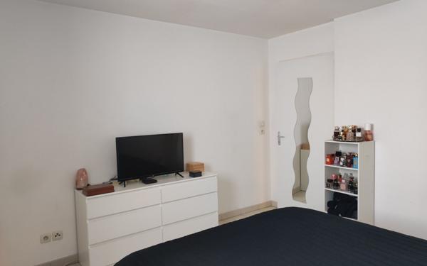 Appartement à vendre    3 pièces • 64,74 m2 Vénissieux