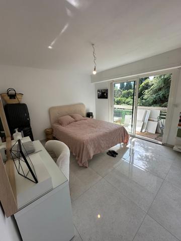 Appartement Hyeres 2 pièce(s) 50.49 m2