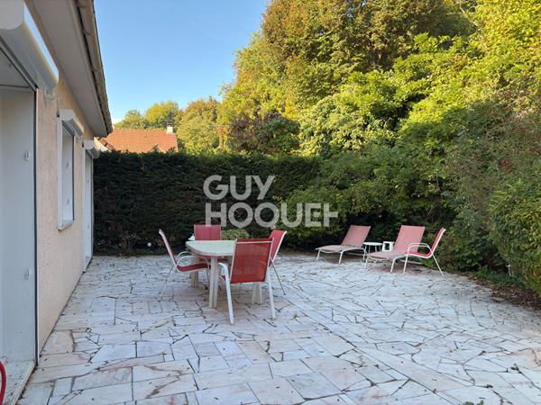 CHARMANTE MAISON DE 5 PIECES (109.78 m²) À SOISY-SUR-SEINE