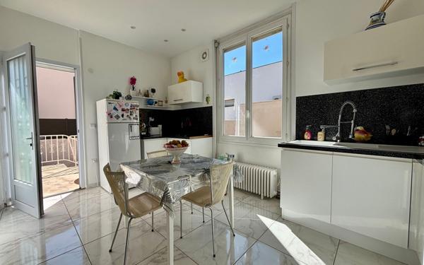 Maison à vendre    5 pièces •  Balaruc-les-Bains