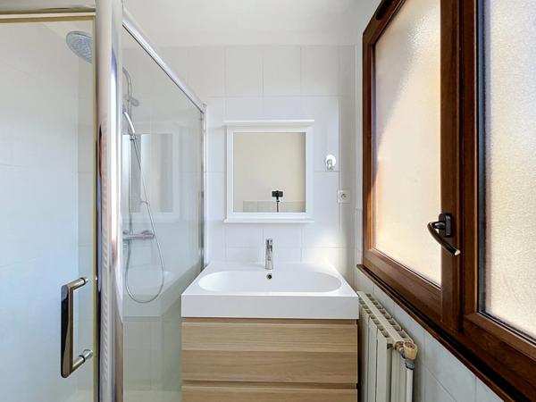EXCLUSIVITÉ -  ANNECY T3 - 66,5 m² avec balcon et vue montagne