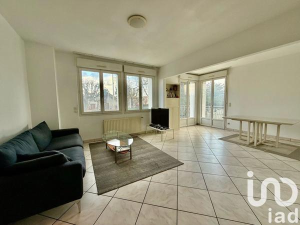 Maison 6 pièces de 120 m² à Paray-Vieille-Poste (91550)