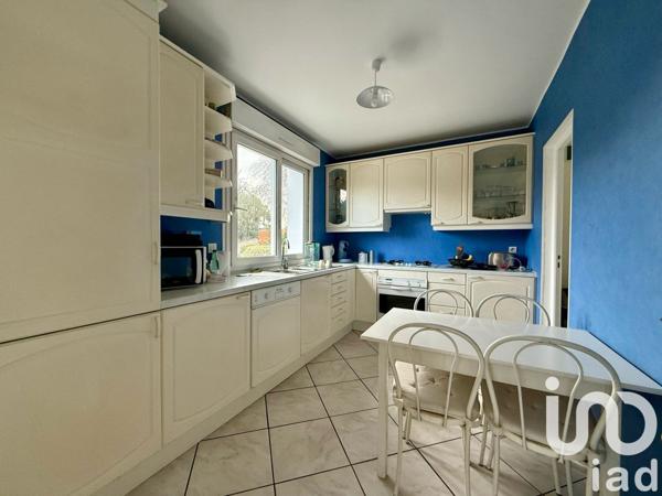 Maison 6 pièces de 120 m² à Paray-Vieille-Poste (91550)