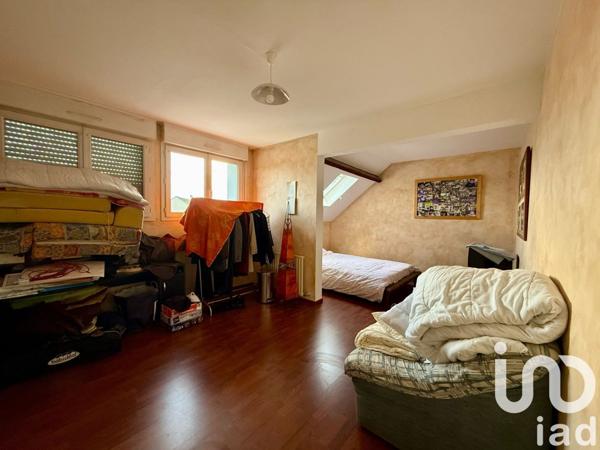 Maison 6 pièces de 120 m² à Paray-Vieille-Poste (91550)