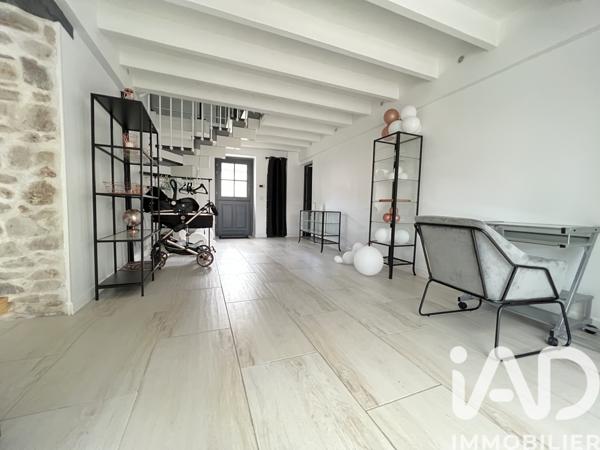 Maison à vendre 8 pièces 230 m² Boissy-sous-Saint-Yon