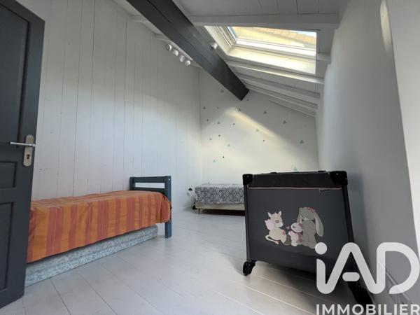 Maison à vendre 8 pièces 230 m² Boissy-sous-Saint-Yon