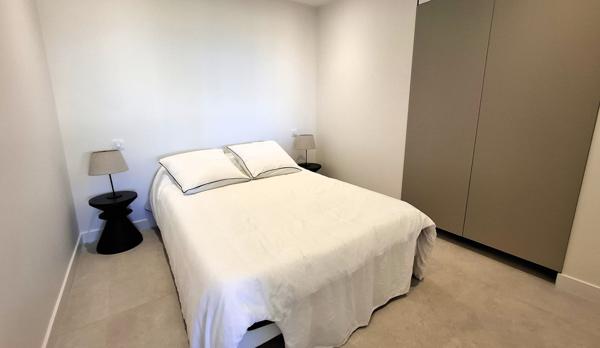 Arcachon (33120) Arcachon hyper centre T2 rénové vue bassin