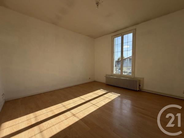Immeuble à vendre  138,84 m 2   ARGENTEUIL  - 95