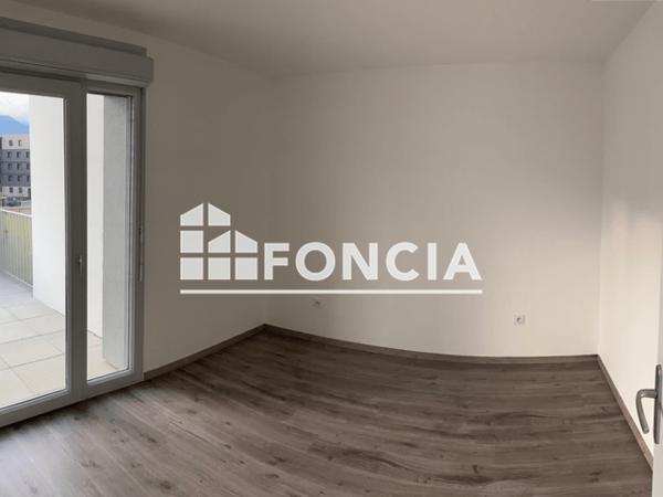 Location Appartement 2 pièces 41.49 m² - 83 ALLEE DU PARC Crolles 38920
