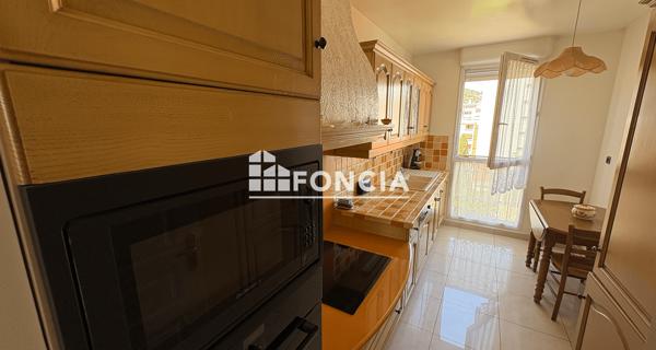 À vendre Appartement 4 pièces 115.67 m² - Hyères 83400