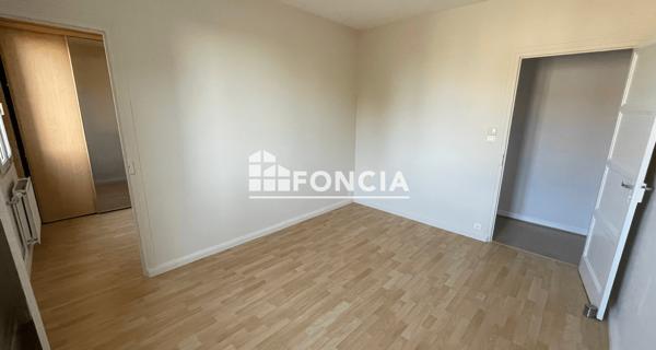 Location Appartement 3 pièces 73.65 m² - Guilherand-granges 07500
