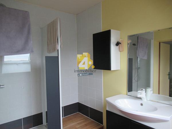 Maison - 6 pièces - 147 m²