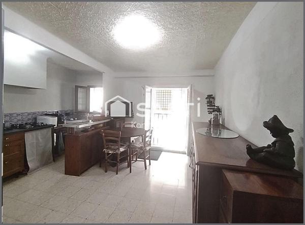 Charmante maison de village 3 faces avec garage