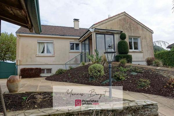 Saint-Fulgent - Maison avec sous-sol sur 1000 m² de terrain