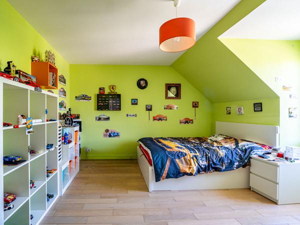 Maison 200 m2 - 4 chambres et 1 bureau - terrain 2040 m2