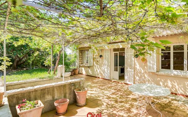 Maison à vendre    4 pièces • 75 m2 Marseille 11