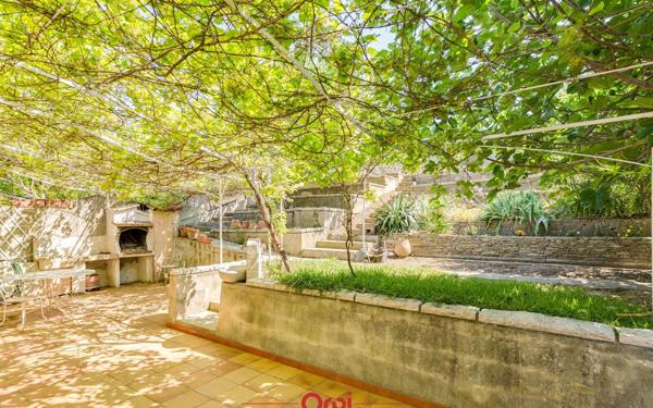 Maison à vendre    4 pièces • 75 m2 Marseille 11