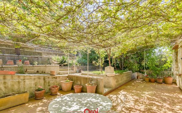 Maison à vendre    4 pièces • 75 m2 Marseille 11