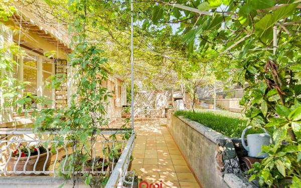 Maison à vendre    4 pièces • 75 m2 Marseille 11